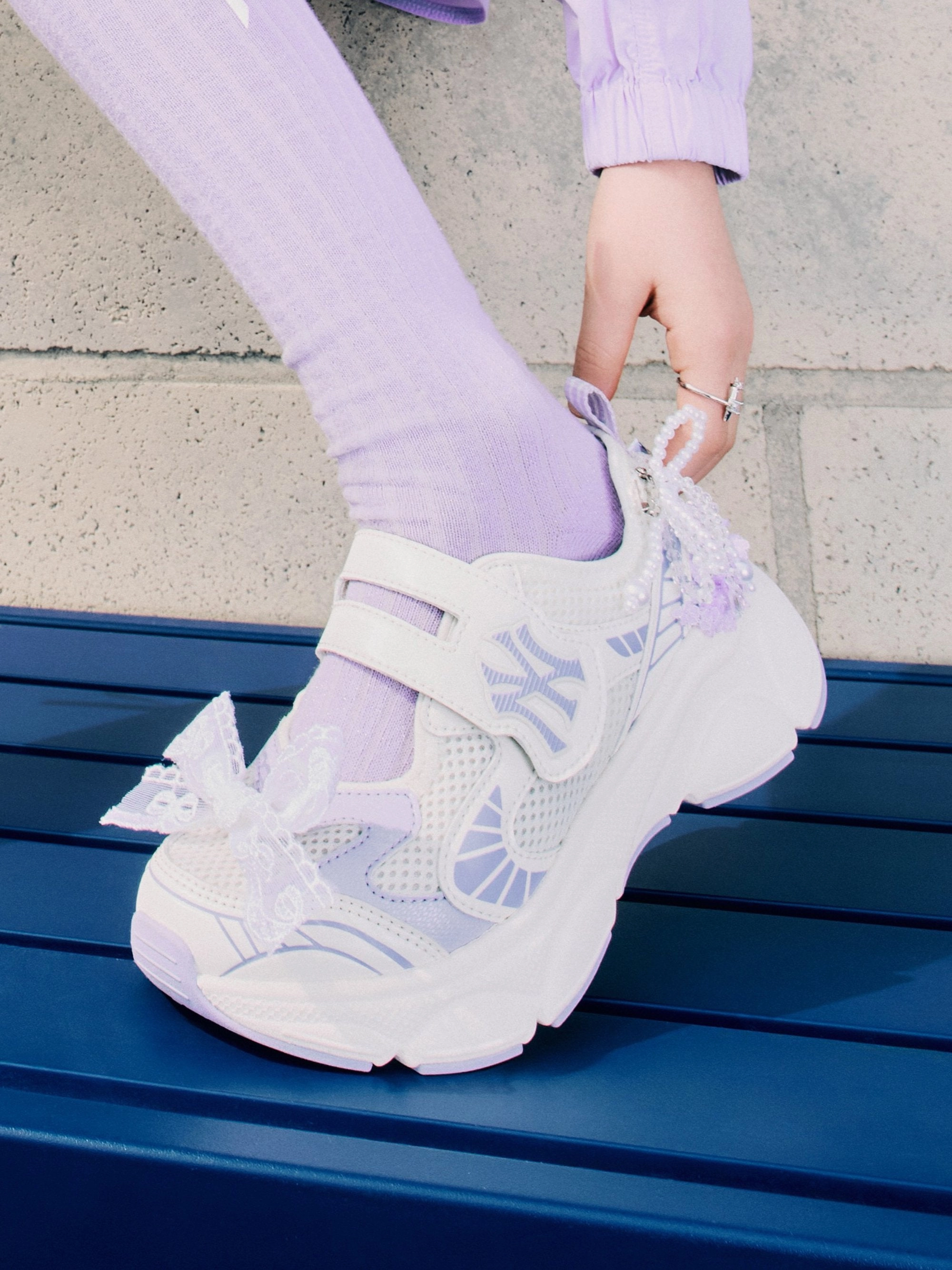 Agile Foot Relaxation Ace Runner Lite