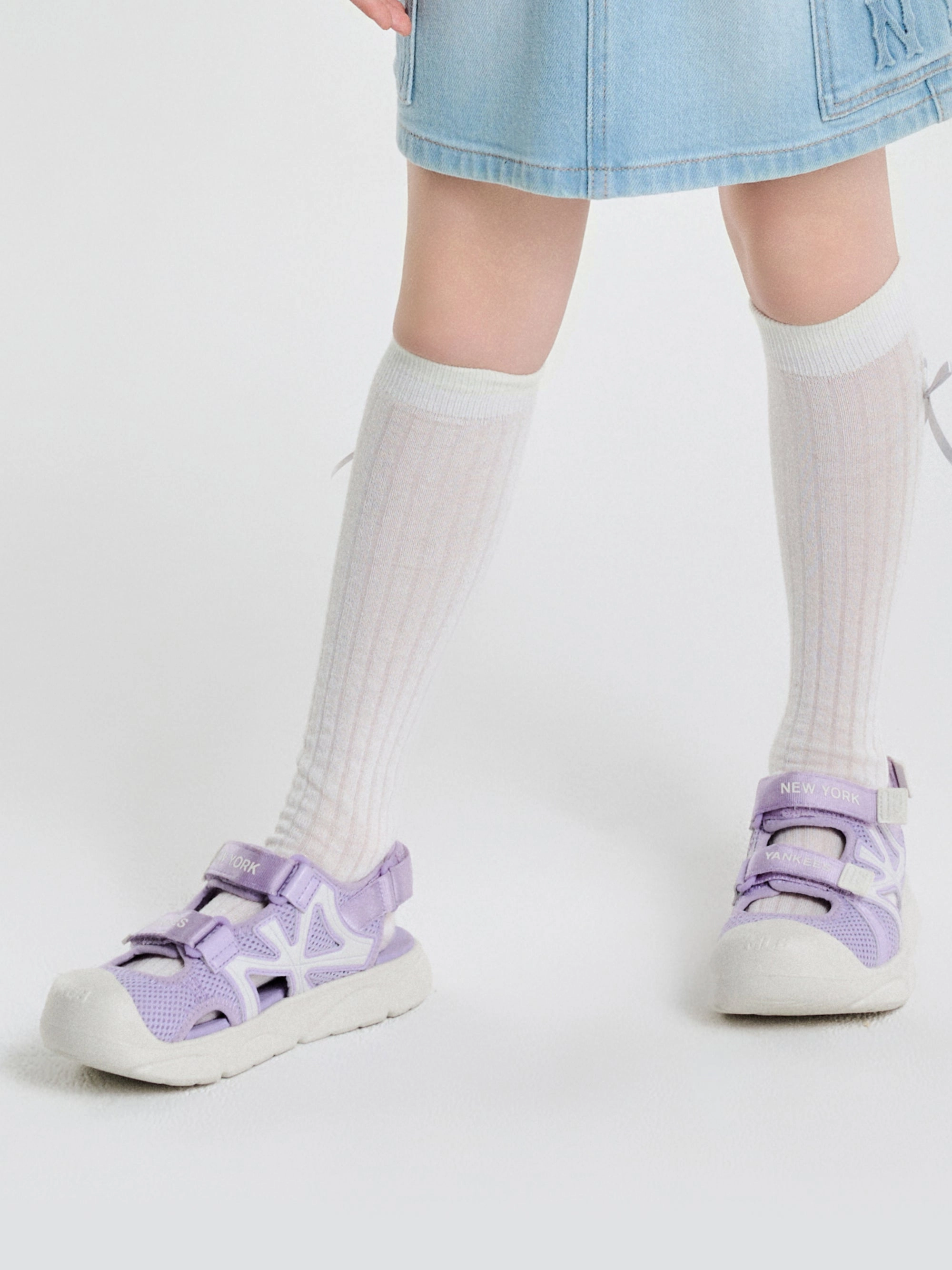 Soft Cushioned Footwear Ace Runner Sandals