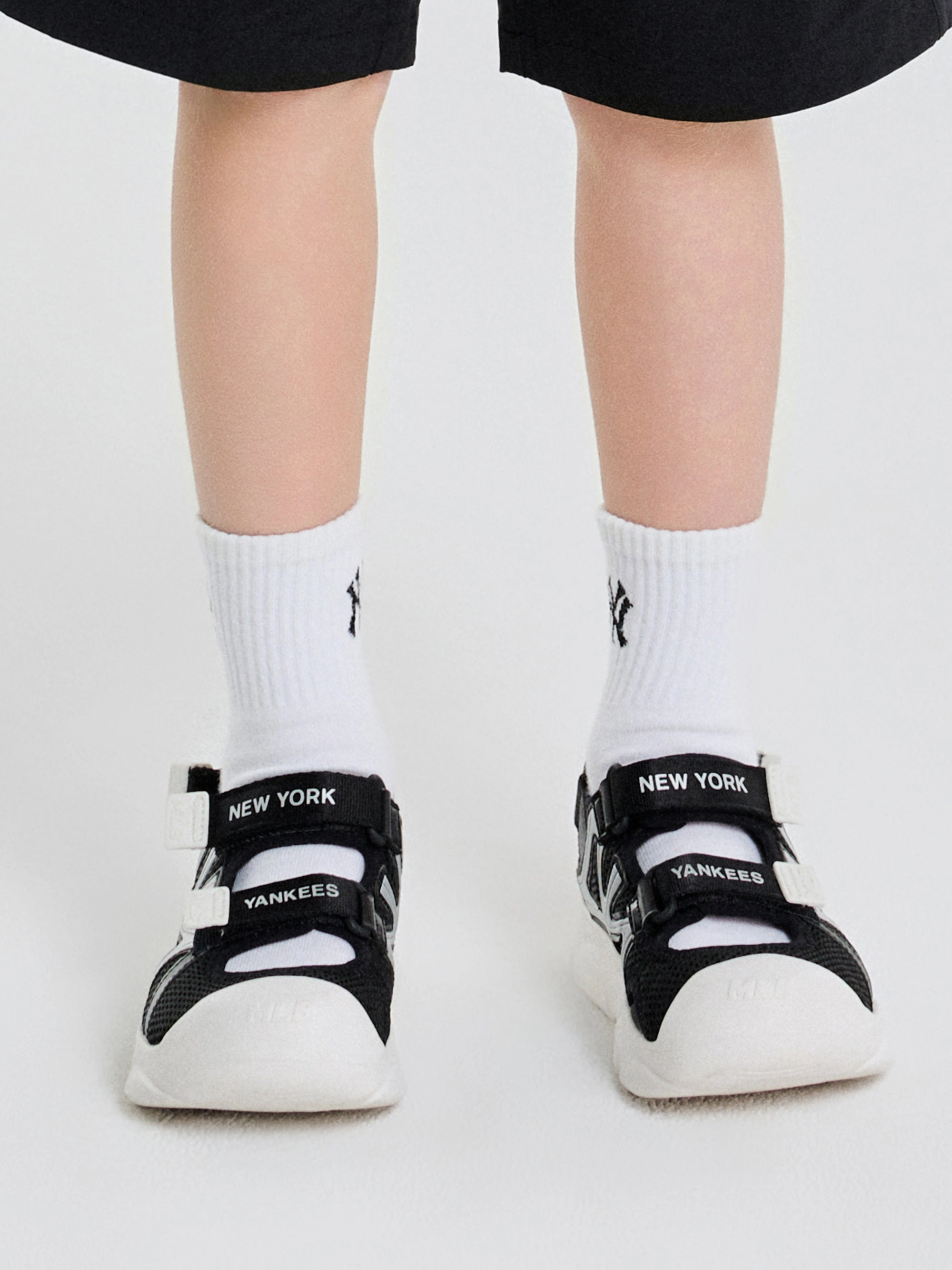 Ace Runner Sandals Trendy