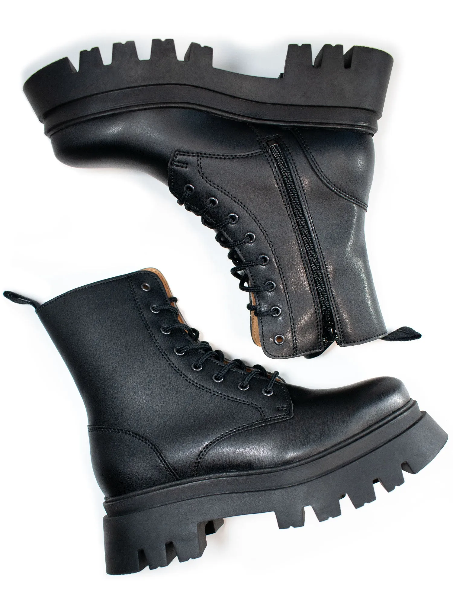 Elasticated Track Sole 8-Eye Lace Up Boots