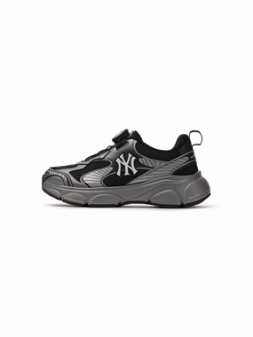 Ace Runner Smooth Surface