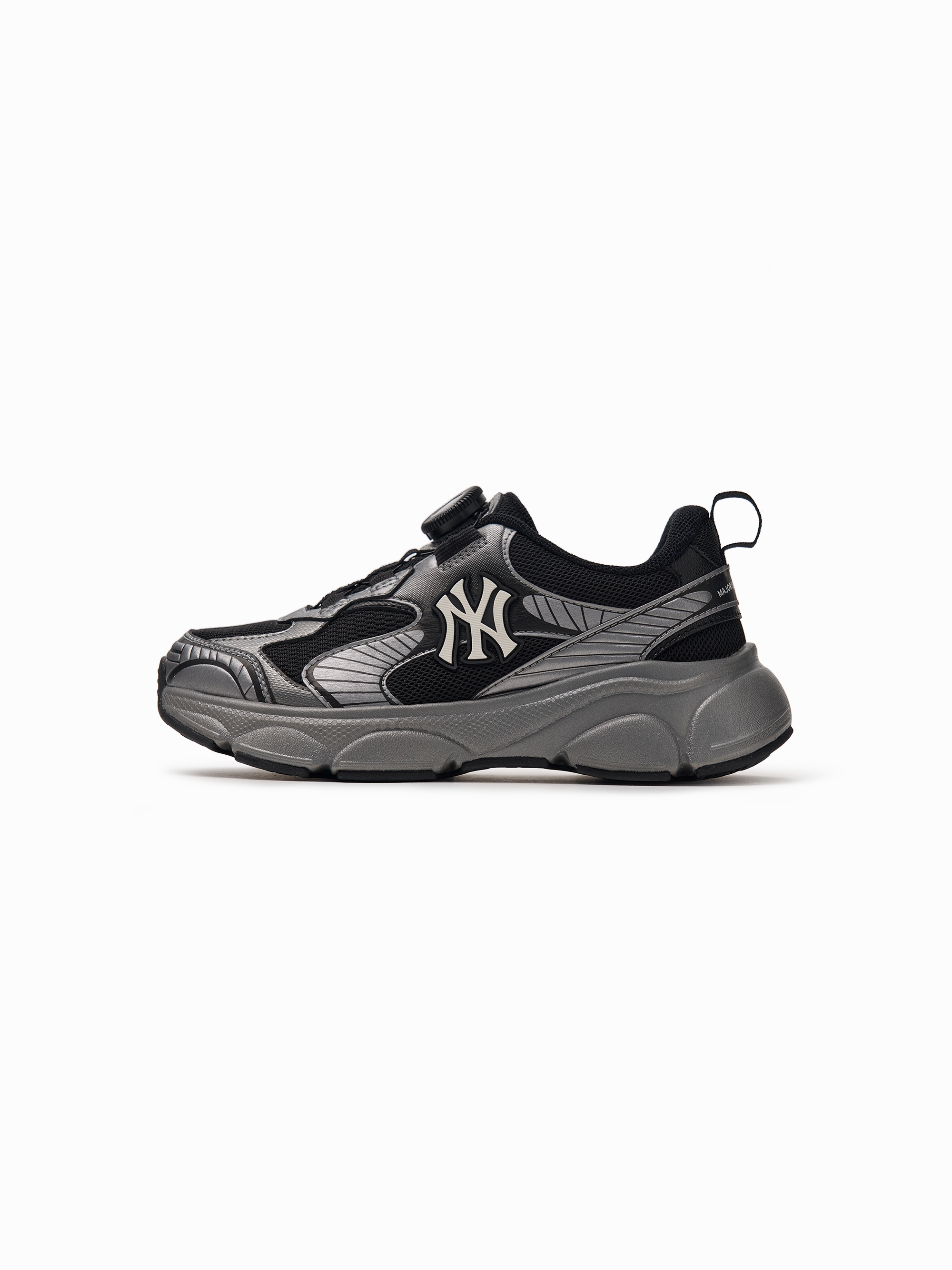 Ace Runner Smooth Surface