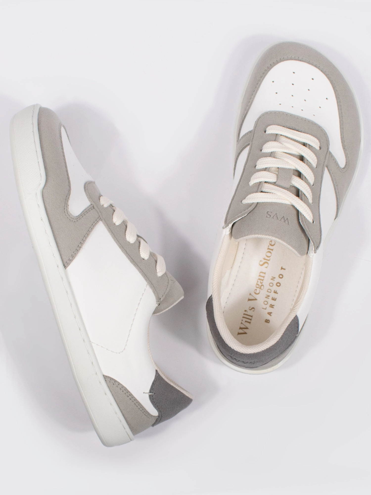 Barefoot Sneakers Contours match the natural curvature of the foot Fit design supports the foot without tightness