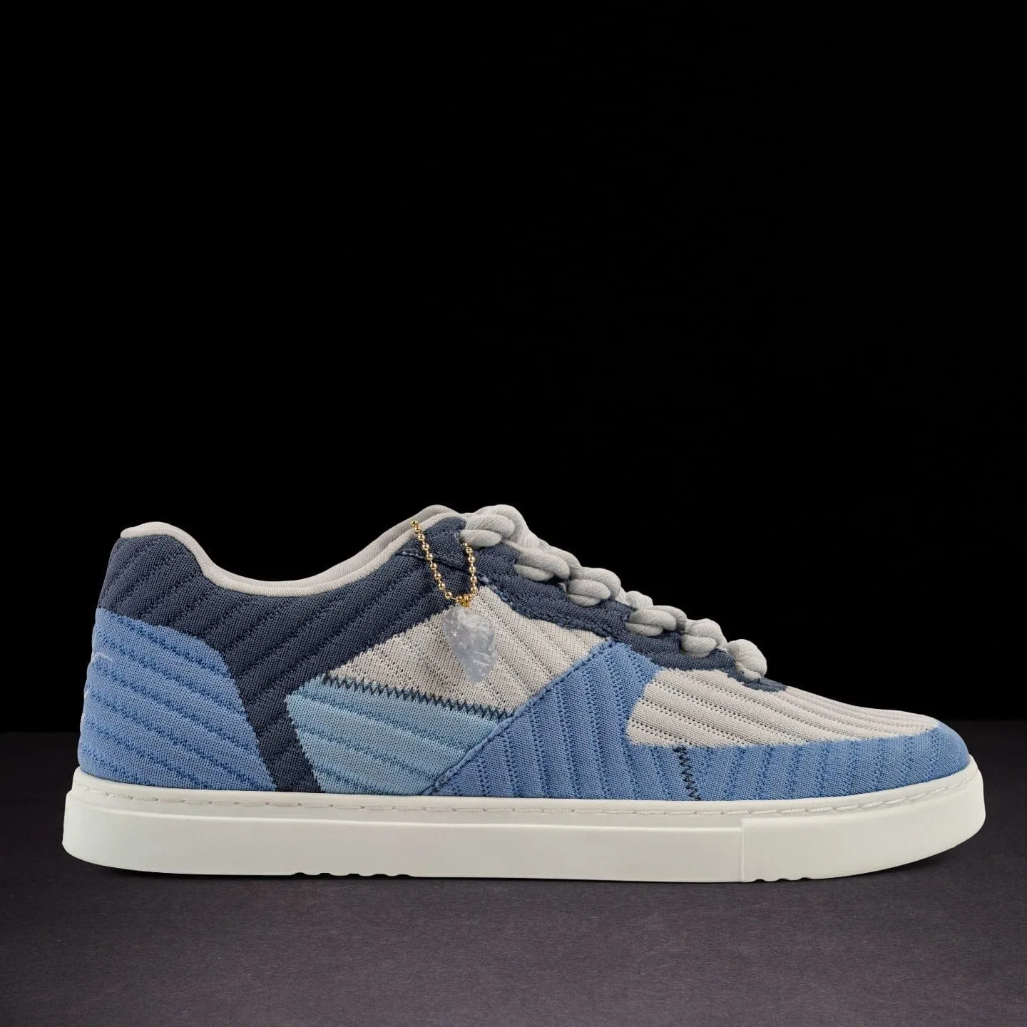 Blue Jade | Low-top (Collective) Posture Focus