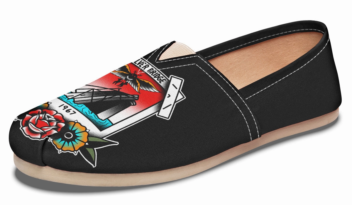 soft pastel Early Jog Mothman Photo Casual Shoes