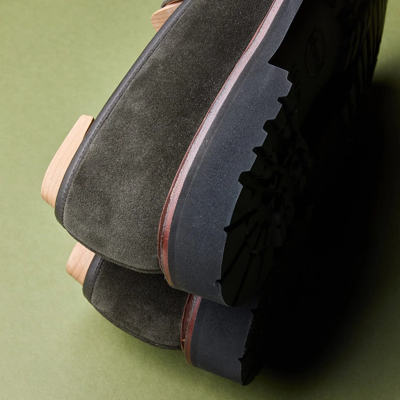 Boston 2 Earth Green Suede Skill Craft Gala Mode