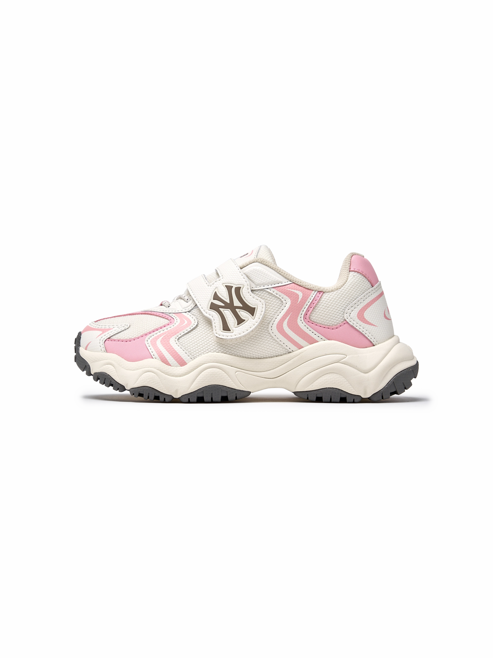 Sweat Wicking Heel Support Cargo Chunky