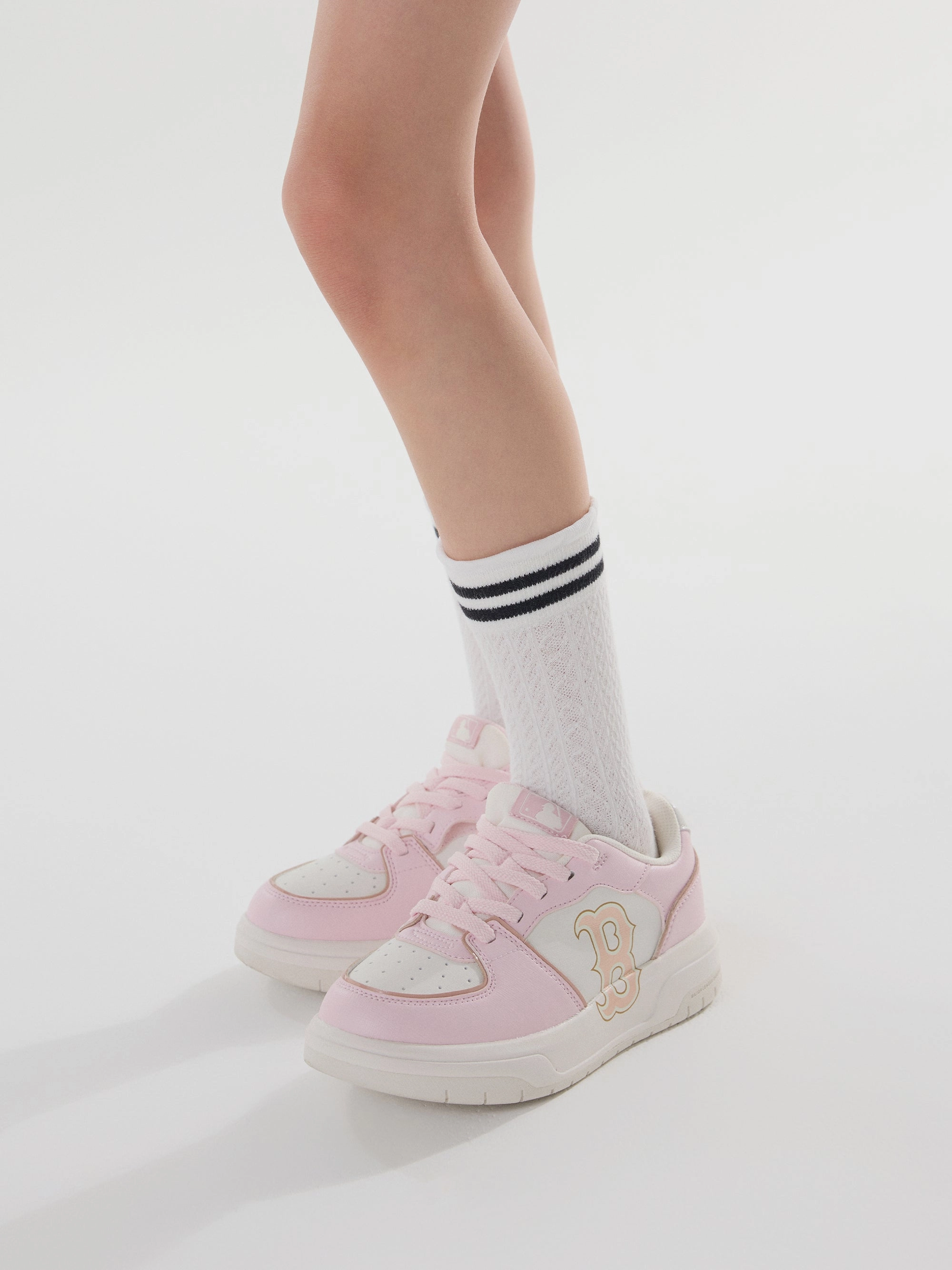 Neutral Tone Rugged Wear Chunky Liner Premium