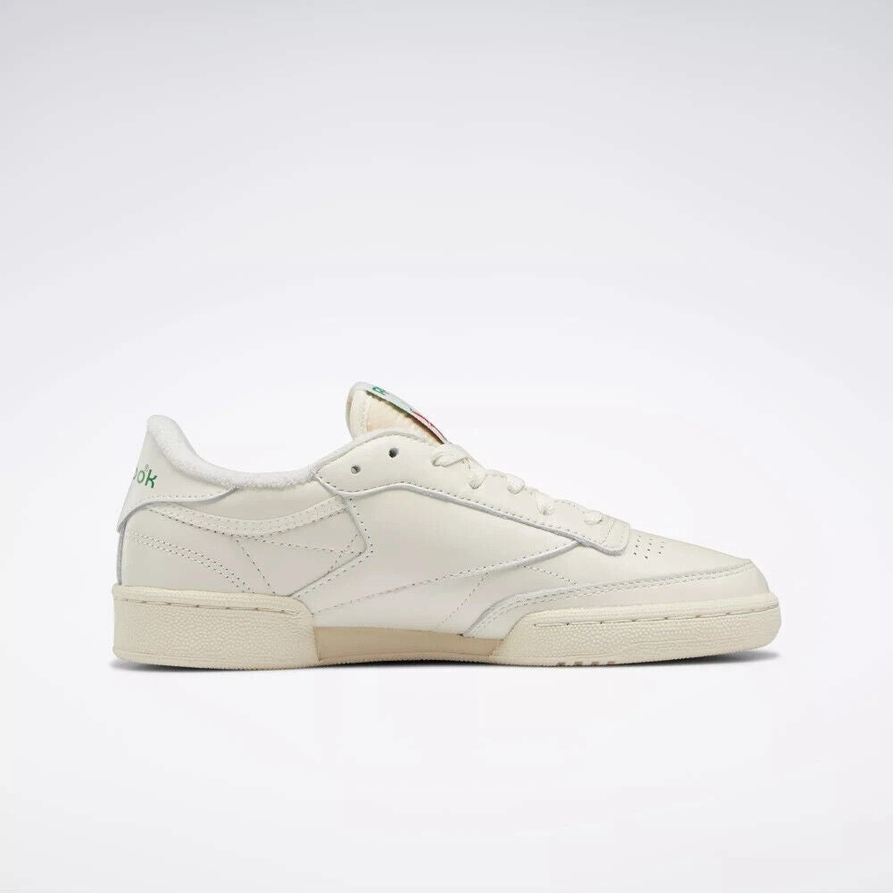 Club C 85 Vintage - Chalk/Alabaster/Glen Green adventure - shoes logo - printed shoes