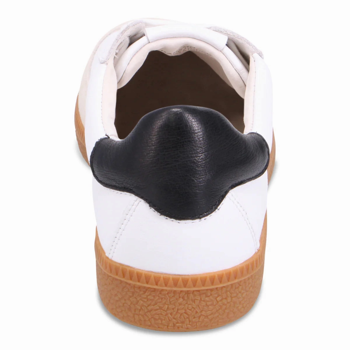 Dari - White/Black Medium fit selection Trail grip