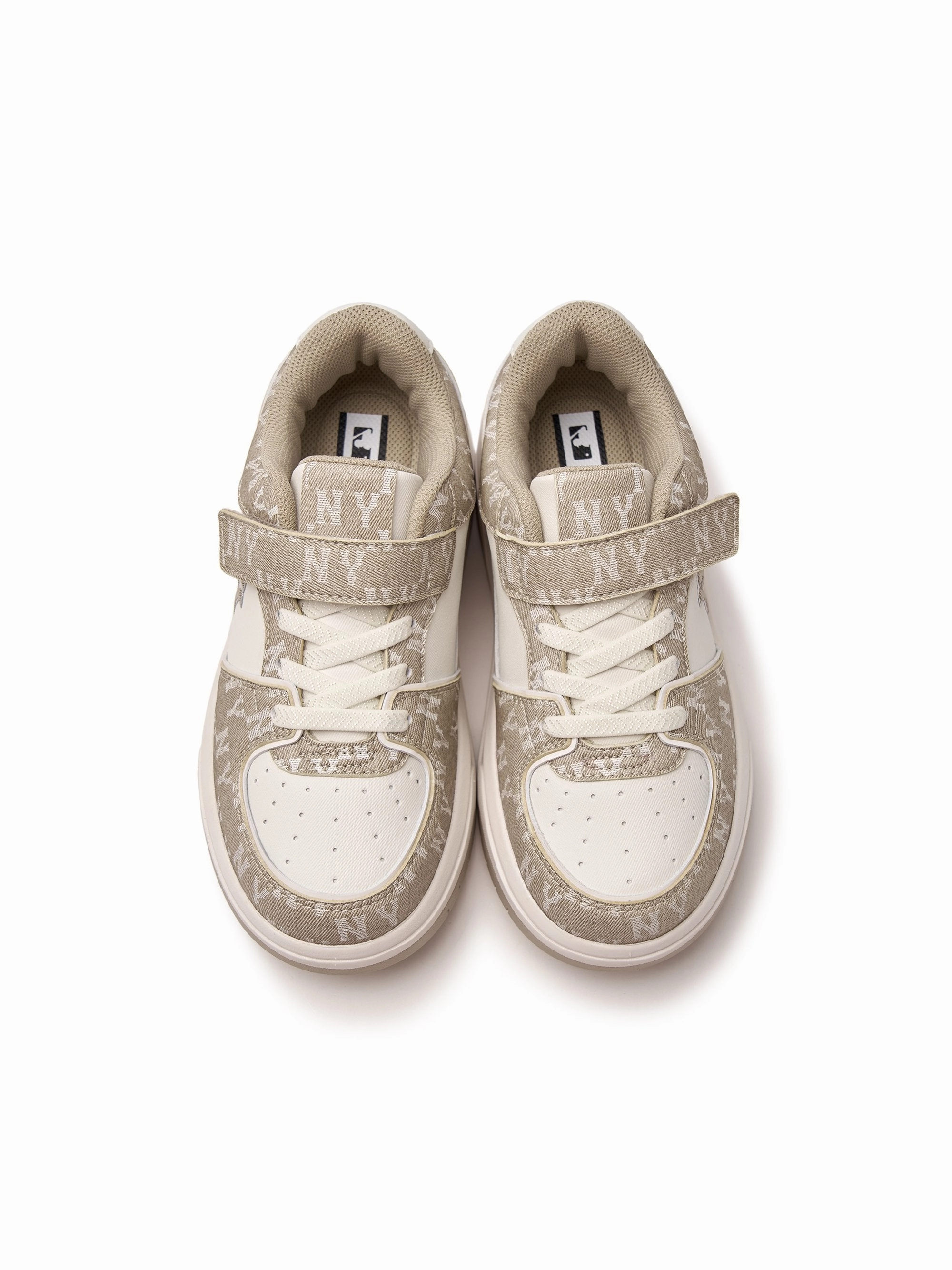 Chunky Liner Denim Monogram Sl Padded collar Long Haul