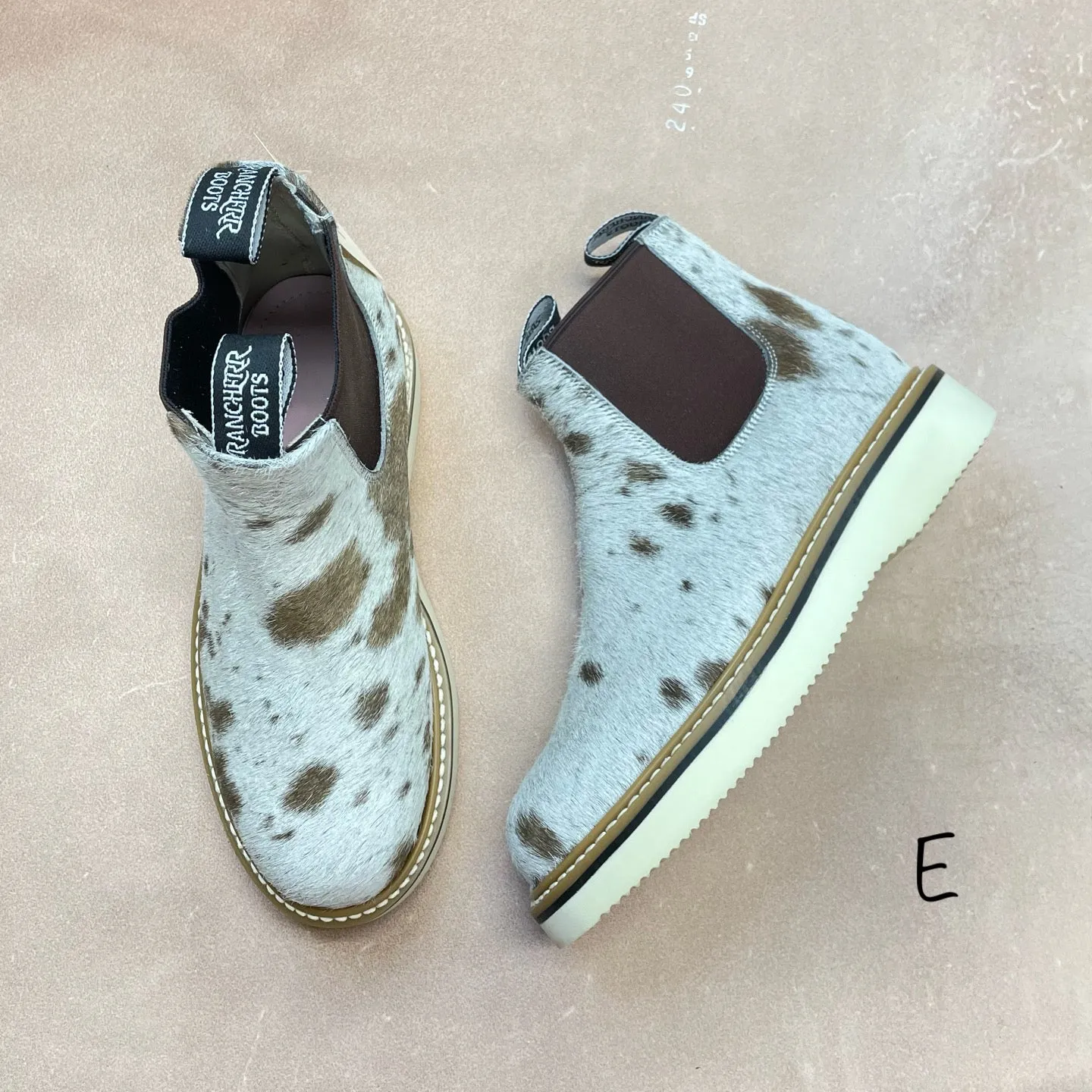 Cowhide Lechera - Size 9 Cool Look