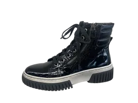 Pull-on style Anti Slip DJANGO & JULIETTE YIPPIE