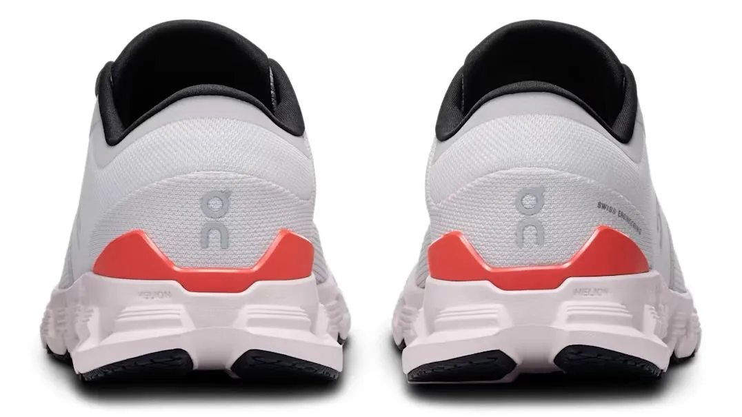 Wide fit Street Run On Running Cloud X 4 Silver Flame (Women)