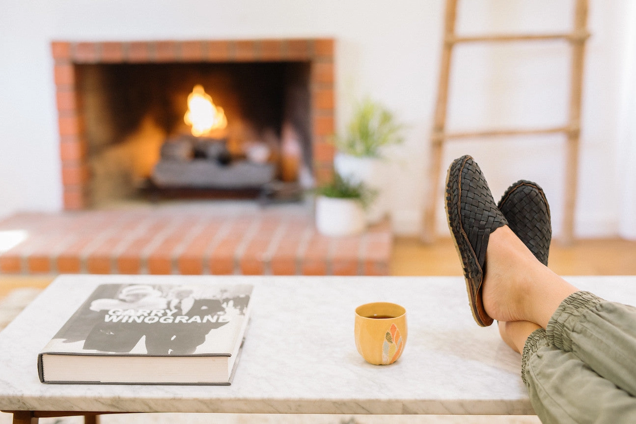 Chill Sandal Fit Anti   Slip Pattern Woven Slide in Charcoal