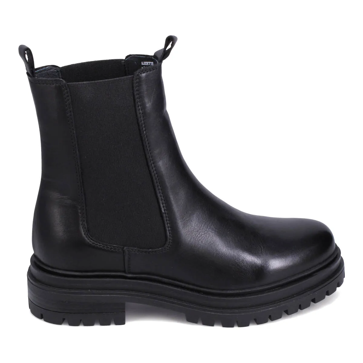 Lizette - Black Performance Focus