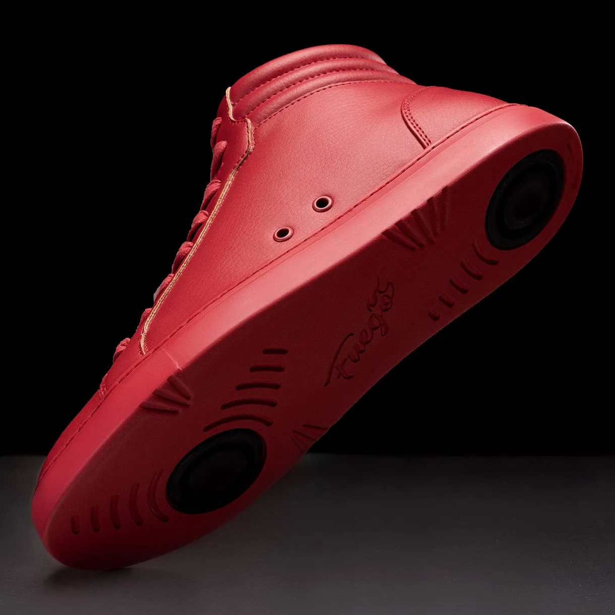 Tough Build Moisture Management Fuego Dance Shoes Red | High-top (Collective)