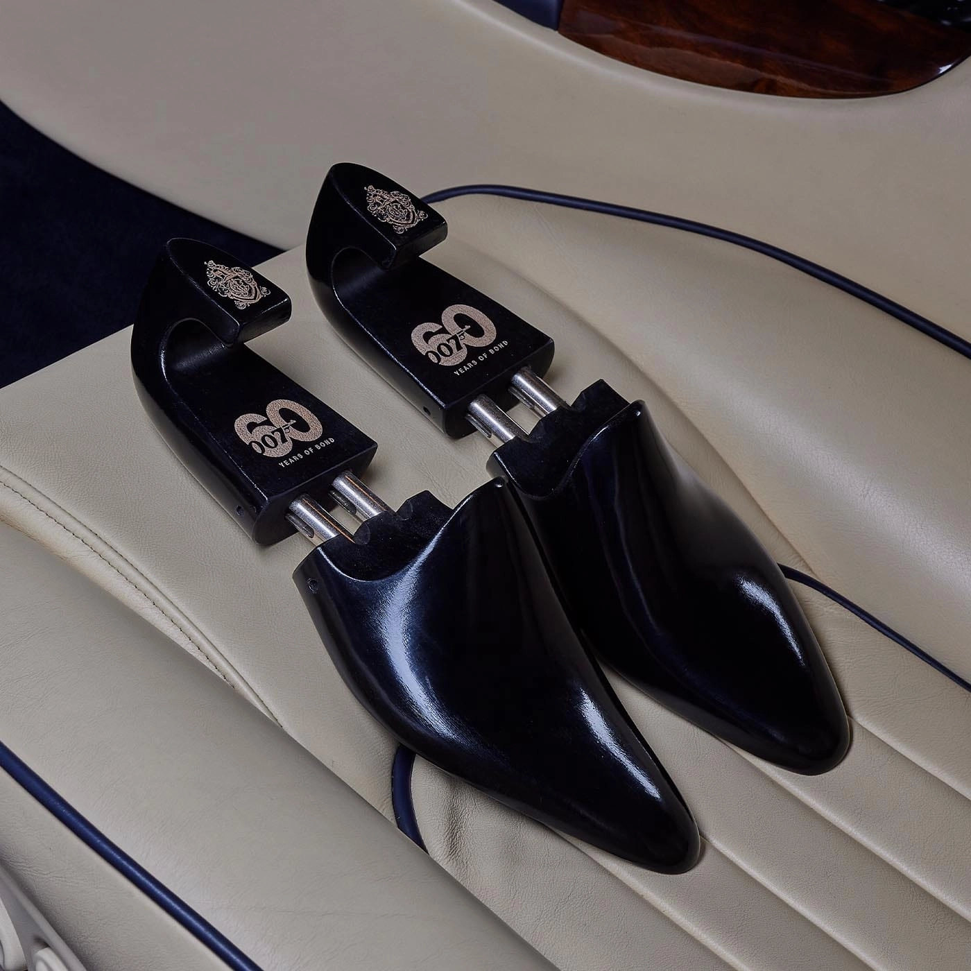 Hamilton Ivywood Antique Calf Comfort Zone Protective Layer