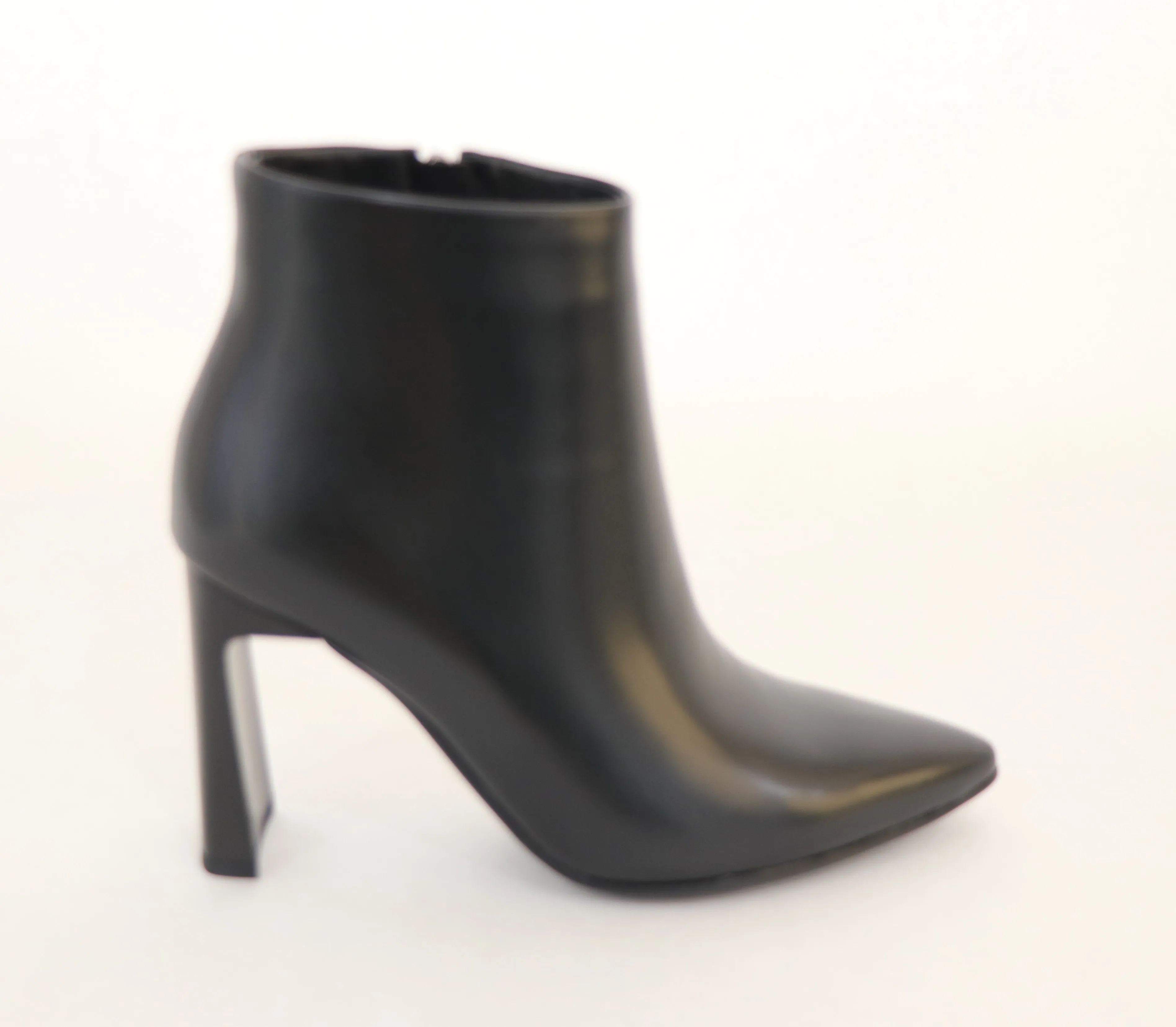 EQUIPE MID BOOTS Run Errand Roll Up