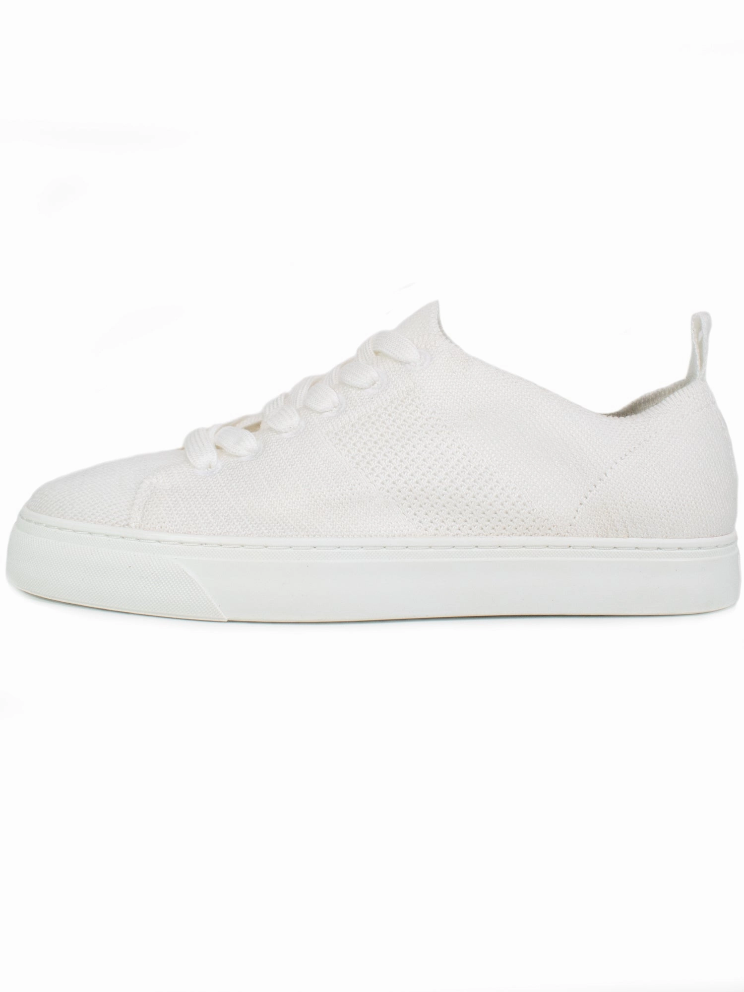 Biodegradable NY Sneakers Minimal Layers Support layers integrate without restricting flexibility