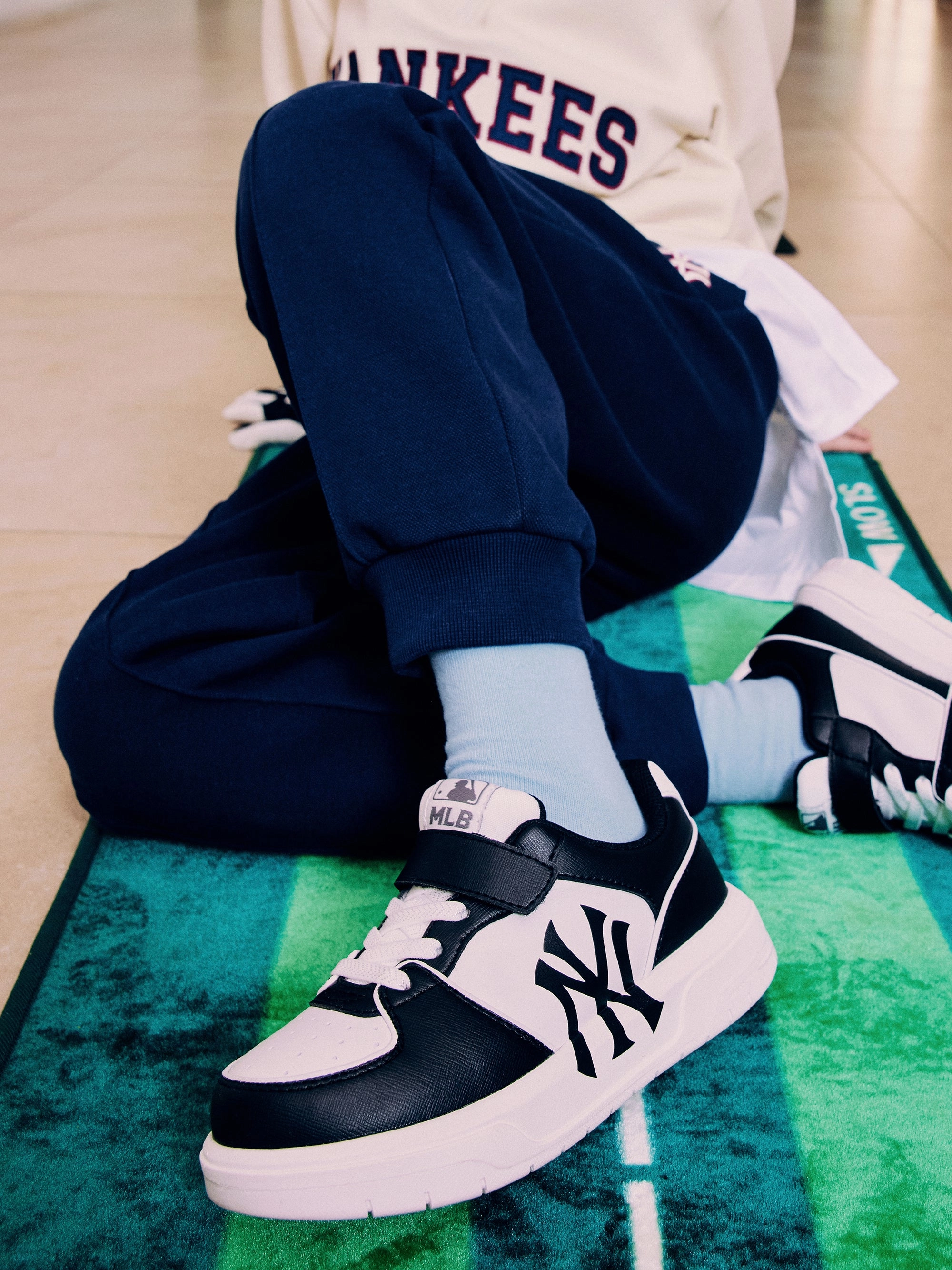 Chunky Liner Saffiano Comfort Ankle Support Shank