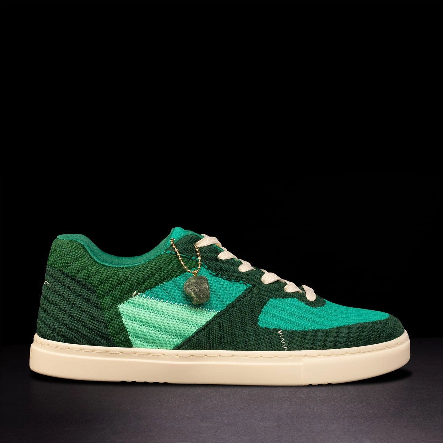 Fuego Dance Shoes Jade | Low-top (Collective) Gold Shine