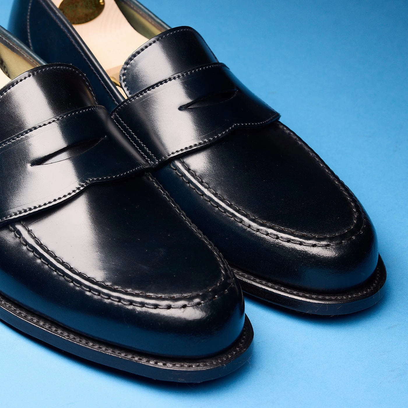 Abrasion resistant Narrow Ease Harvard 2 Navy Cordovan