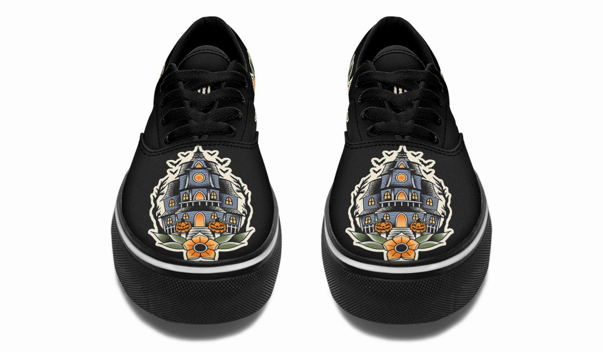 Young Mood Haunted House Classic Shoes