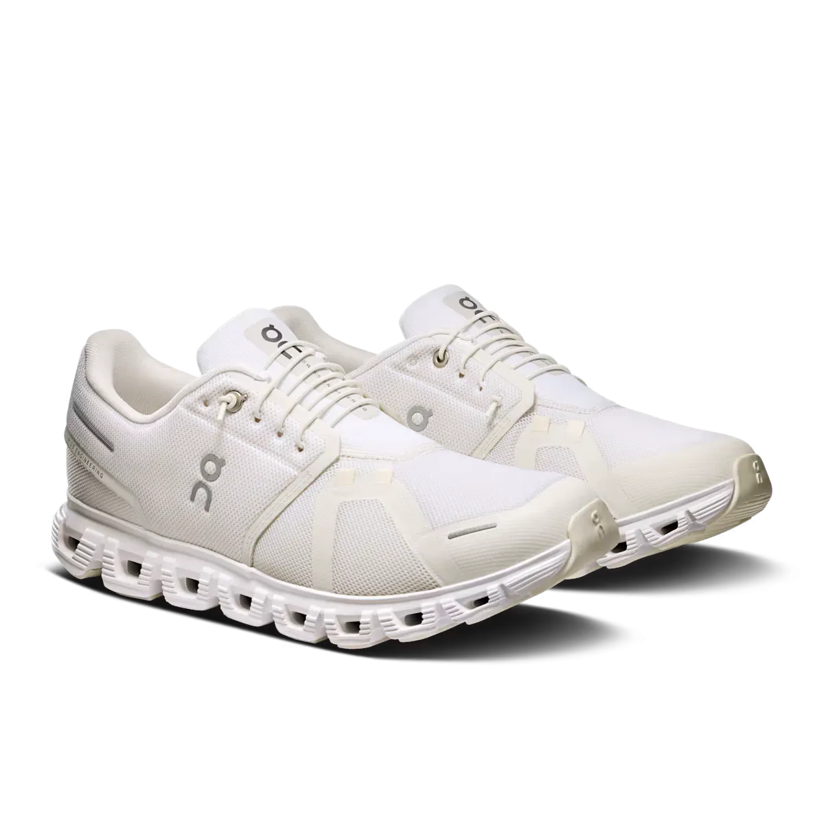 Velvet Soft On Running Cloud 6 White (Women??s)
