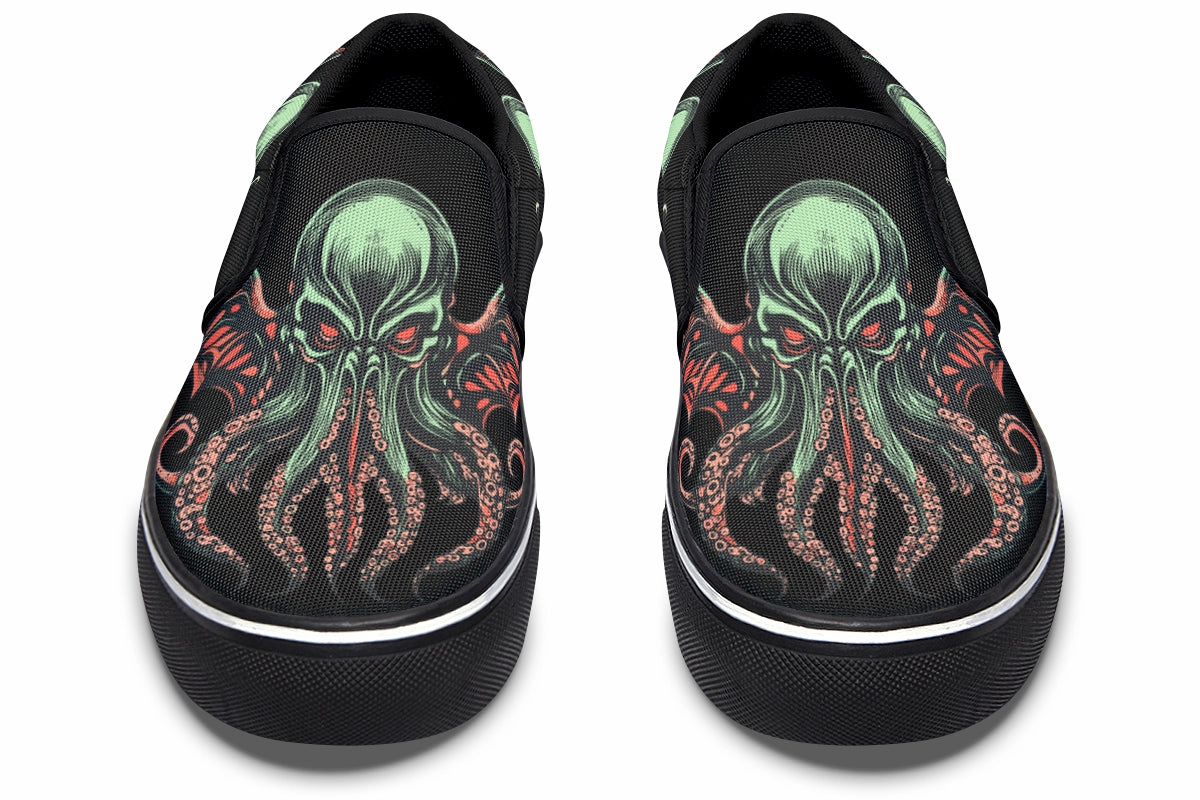 Autumn Tone Forest Mood Cthulhu Slip On Shoes