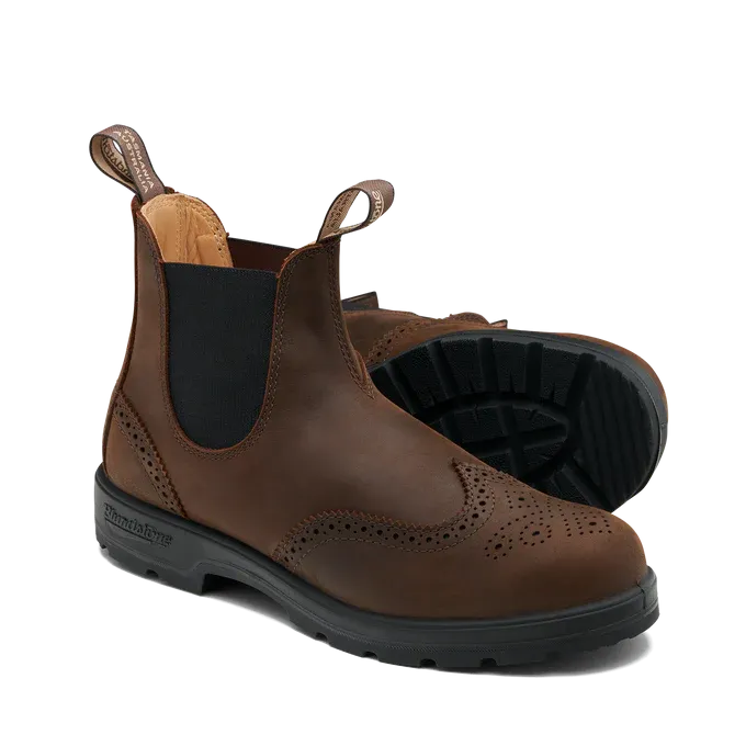 Hill Climb Crisp Finish Blundstone 2444 - Classic Antique Brown Brogue