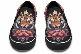 Lotus Tiger Slip On Shoes Curve Hug