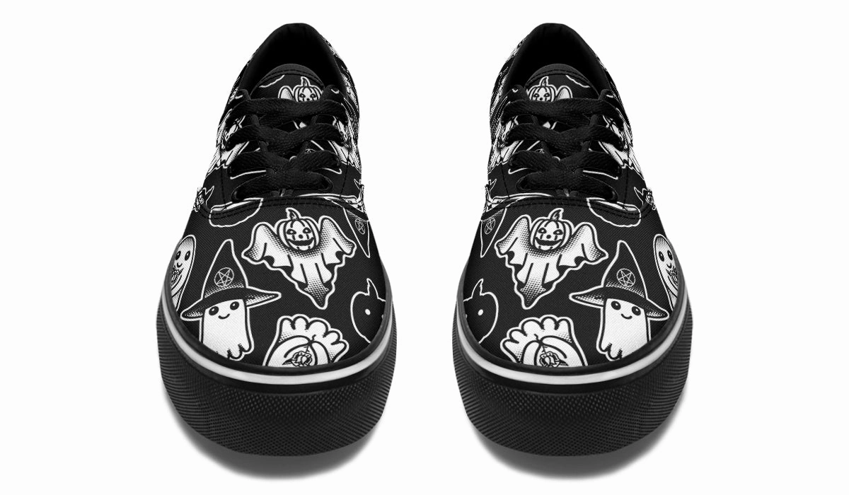 Story Glow Spooky Ghost Classic Shoes