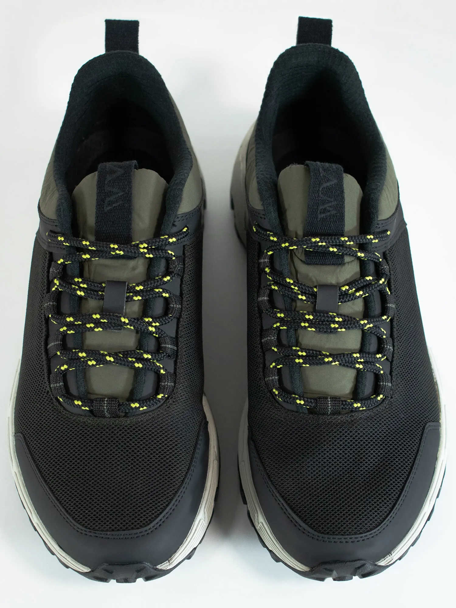 Resort Mode WVSport Trail Running Trainers