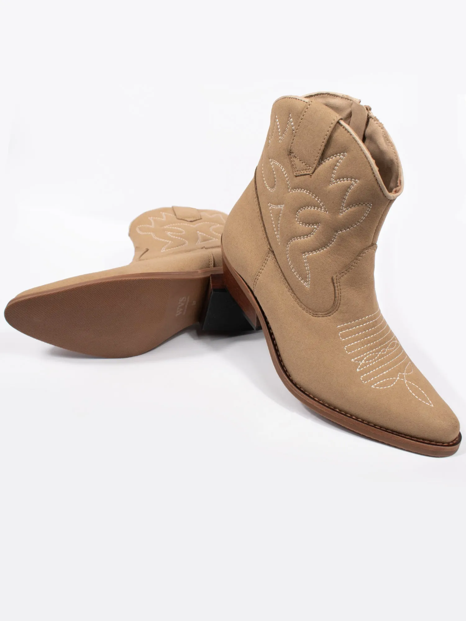 Nightclub Low Western Boots