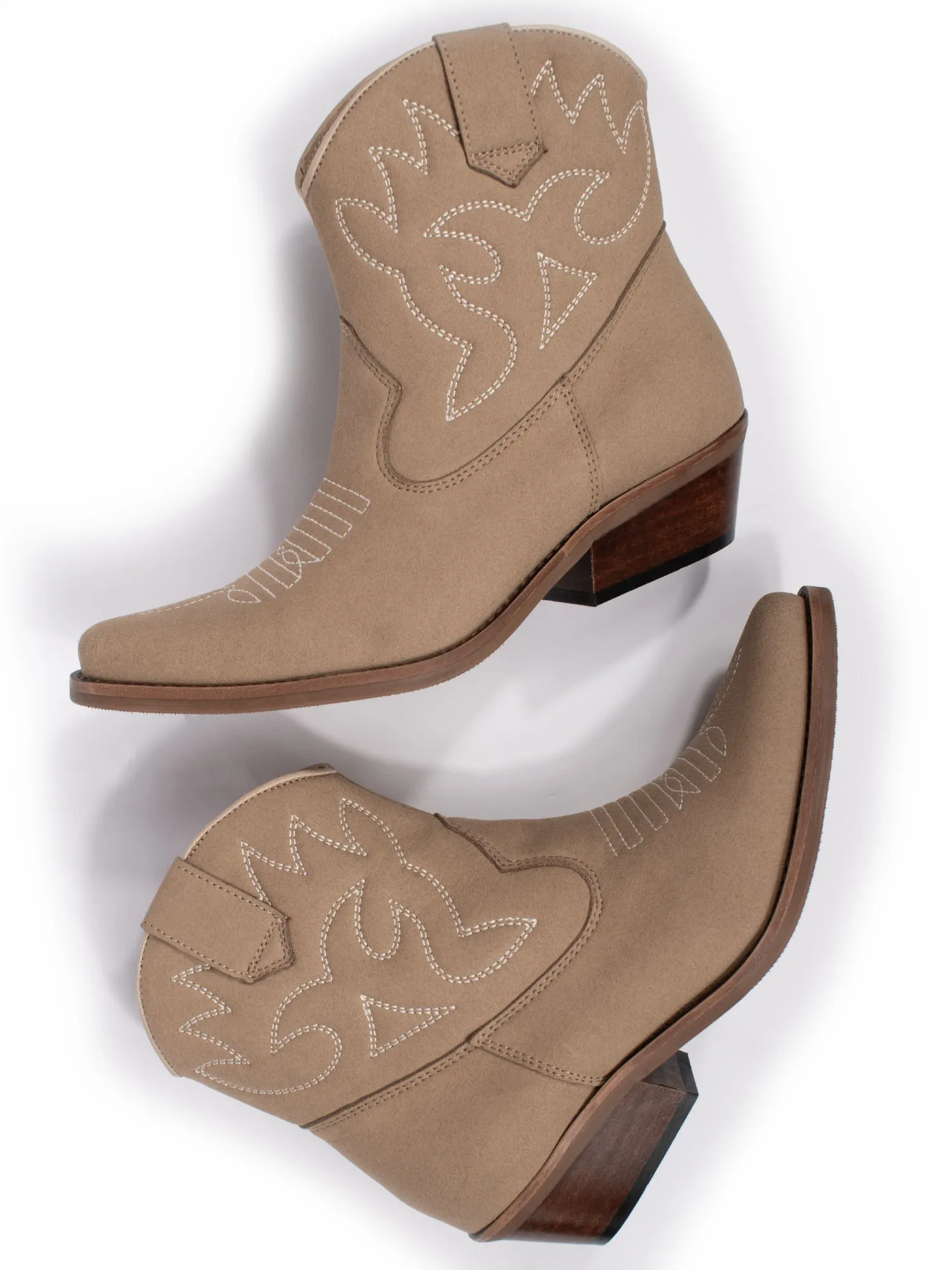 Low Western Boots Classic Touch Western Pattern