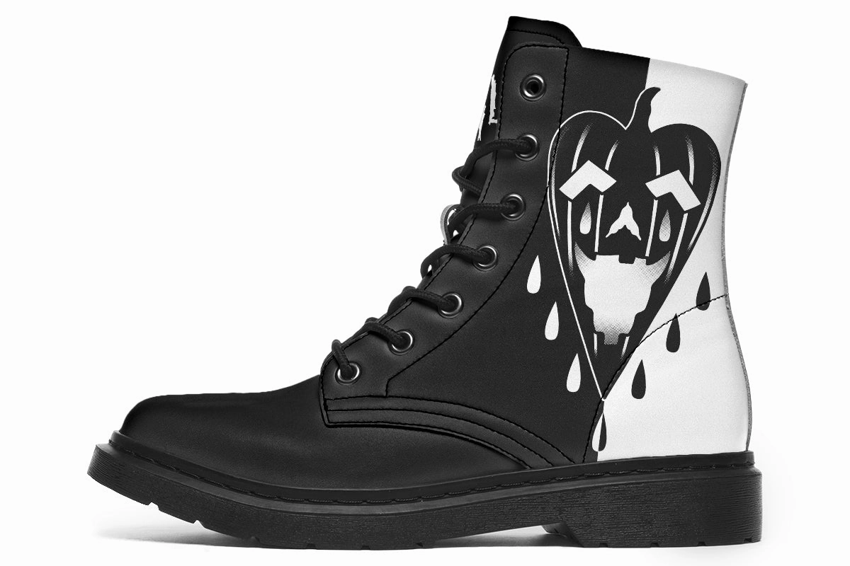 Quick Fit Hallo Scream Boots