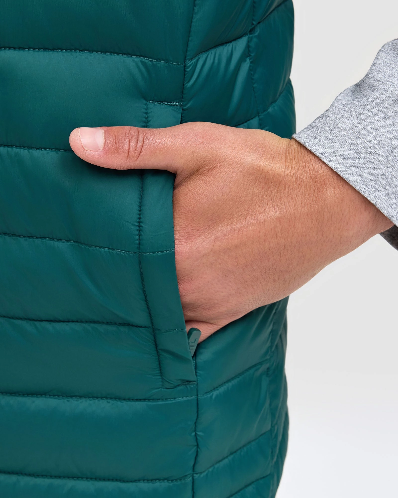 Men's Theo Lite Puff Vest Easy Maintenance