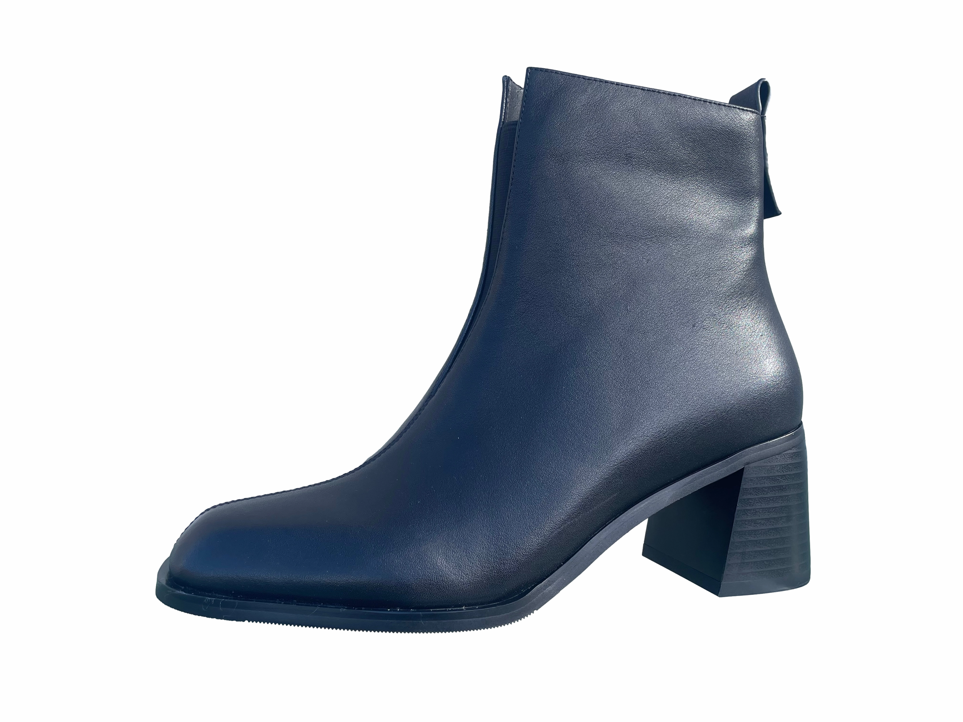 Functional And Fashionable Cozy Footwear MILA RAINE EARTH