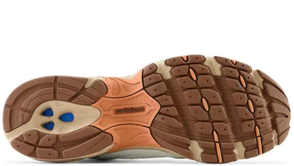 Lace Up Style New Balance 530 Niko and ... Off White/Brown