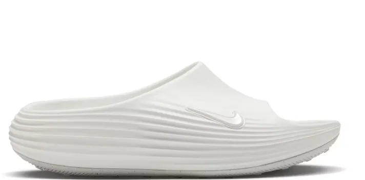 Queen Fit Comfort arch Nike ReactX Rejuven8 Slide Sail (Women's)