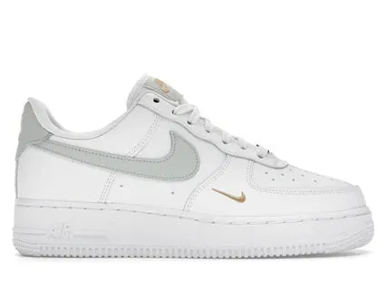 Flexible Fit Busy Professionals Nike Air Force 1 07?? Ess White Grey Gold (W)