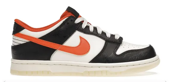 Nike Dunk Low PRM Halloween (2021) (GS) Scandi Clean