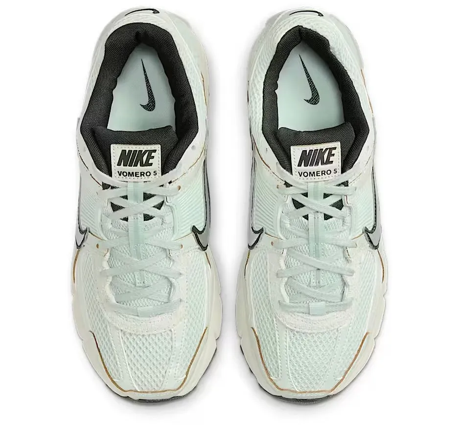 Soft Neutral Nike Zoom Vomero 5 Light Silver Chrome (Women's)