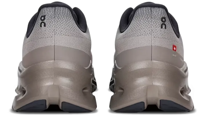 Anti Odor Busy Professionals Camera Look On Running Cloudtilt Eclipse Cinder (Women's)