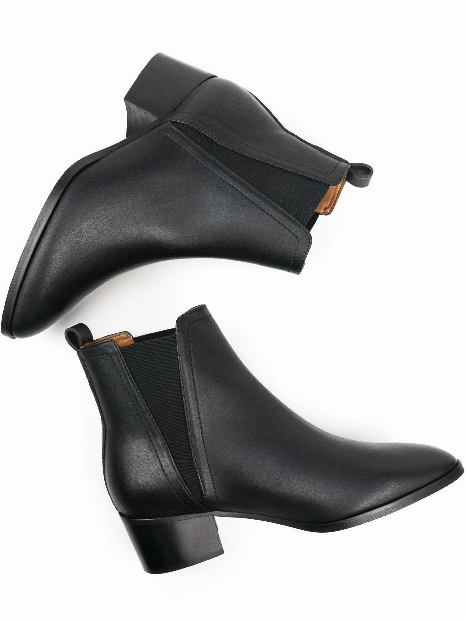Point Toe Chelsea Boots Comfortable buckles Minimal Aesthetic
