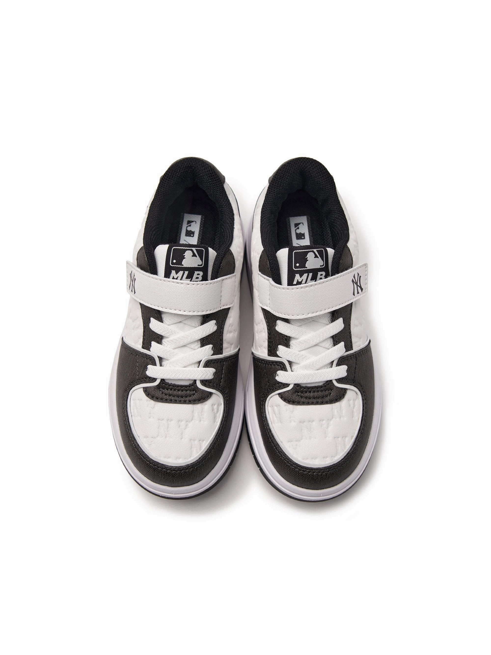 Urban Bold Chunky Liner Embo Denim Monogram