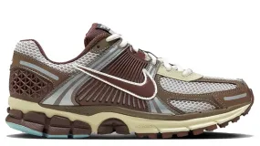 Fantasy Path High Arch Nike Zoom Vomero 5 Earth Fossil (Women's)
