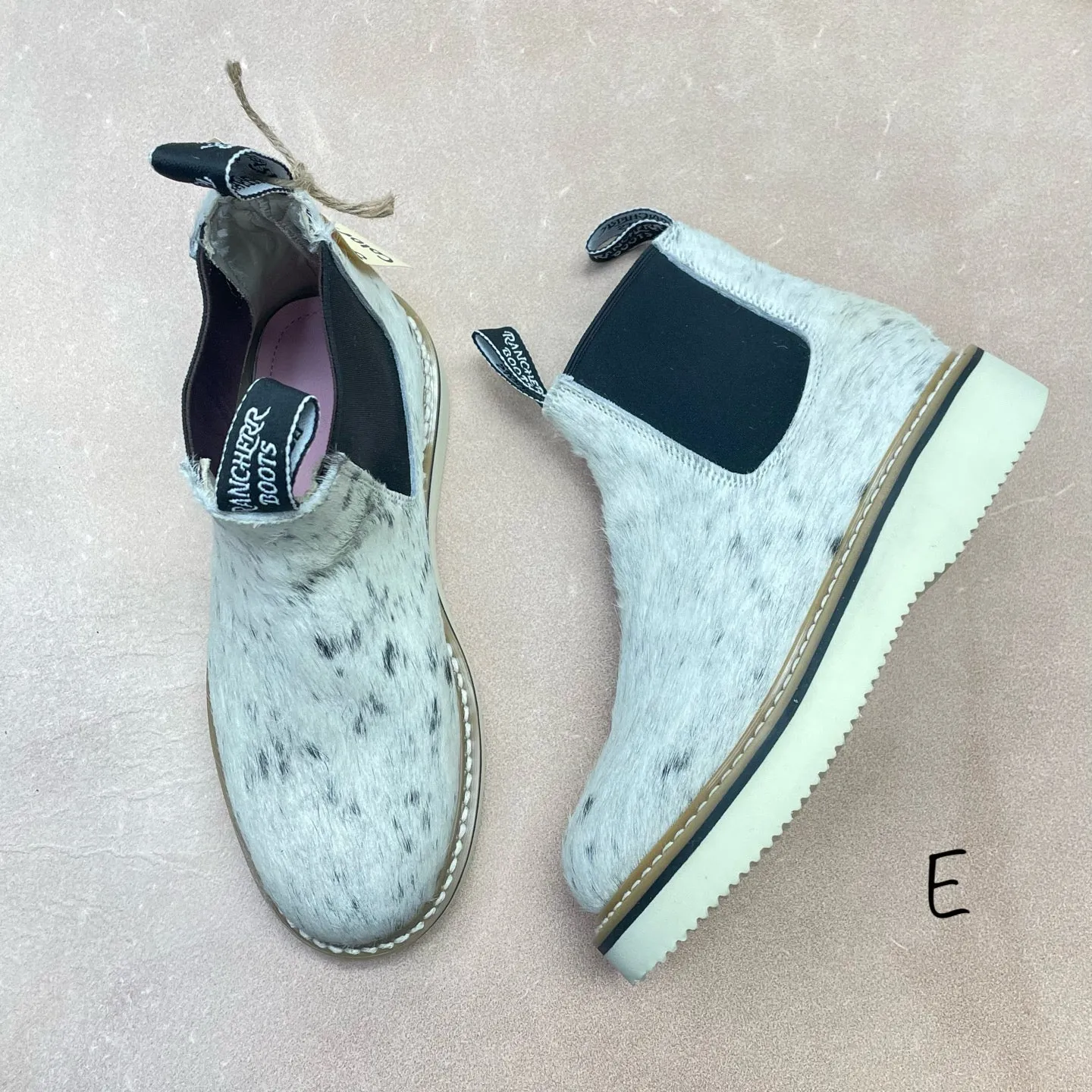 Velcro Closure Winter Trek Cowhide Lechera - Size 6