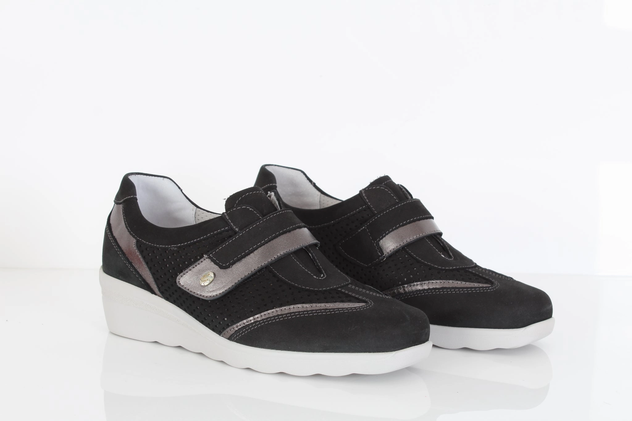 Speed Traction Slip   On Style SANA GENS